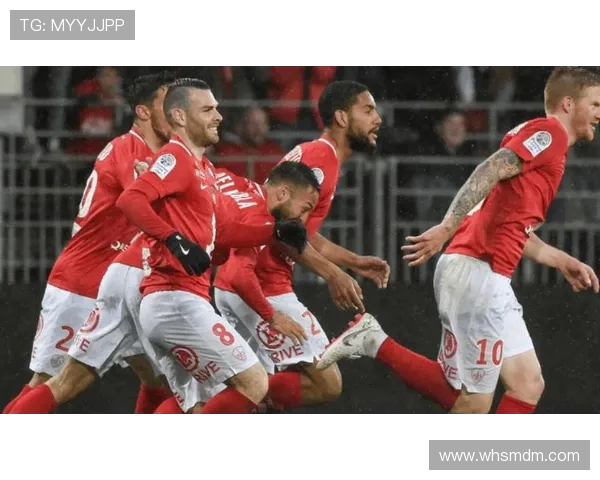 法甲比赛全方位分析：战术布局、关键球员表现与比赛走势